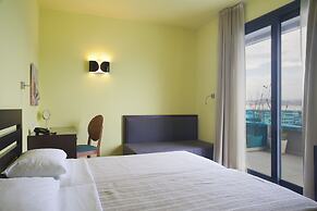 Athens Center Square Hotel