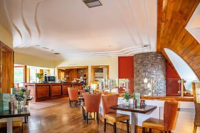 Delphi Resort