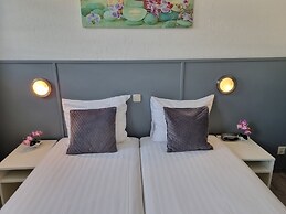 Hotel Dupuis