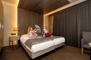 Hotel AquaCity Seasons