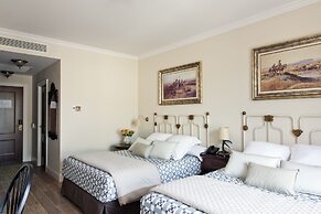 PortAventura Hotel Gold River