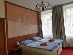 Hotel Aaron