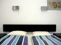 PET Apartments