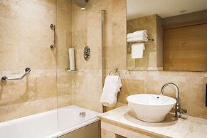 DoubleTree by Hilton Milton Keynes