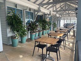 Karaibes Hotel