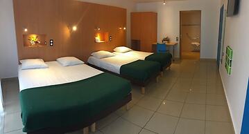 Karaibes Hotel