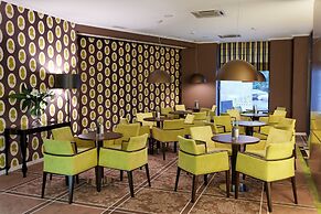 Capital Plaza Hotel