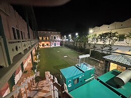 Hotel Pradeep