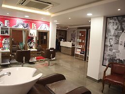 Hotel Willow Banks, Mall Road Shimla