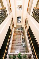 Hotel Willow Banks, Mall Road Shimla