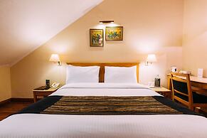 Hotel Willow Banks, Mall Road Shimla