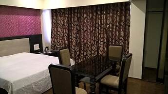 Hotel Supreme