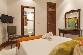 Hotel Baco