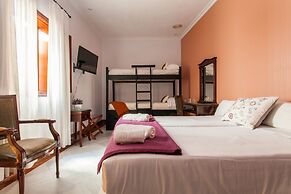 Hotel Baco