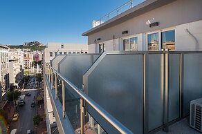 Diros Hotel