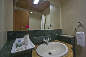 Hotel Broadways Inn