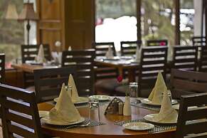 Hotel Broadways Inn