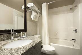 Travelodge by Wyndham Lethbridge