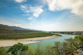 EllBee Ganga View