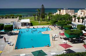 Hotel Les Pyramides