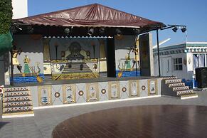 Hotel Les Pyramides