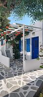 Acrogiali Beachfront Hotel