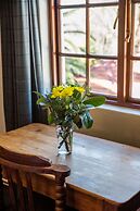 5th Avenue Gooseberry Guest House