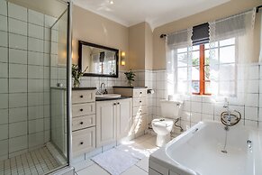 5th Avenue Gooseberry Guest House