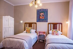 5th Avenue Gooseberry Guest House