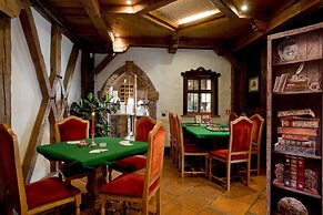 Hotel Querceto by Double Hospitality