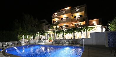Pansion Villa Bok