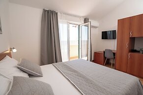 Pansion Villa Bok