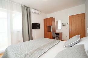Pansion Villa Bok