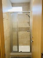 Super Balmes Guest House