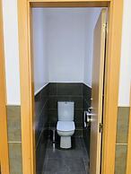 Super Balmes Guest House