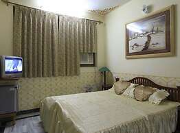 Hotel Teerth Palace