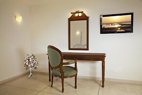 Alpana Hotel