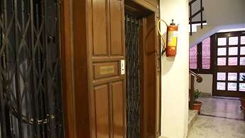 Alpana Hotel