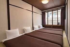 Sakura Hotel Hatagaya