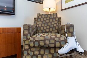 Home Inn & Suites Regina East