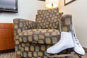 Home Inn & Suites Regina East