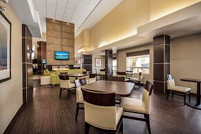 Home Inn & Suites Regina East