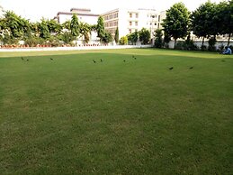 Hotel Taj Darbar