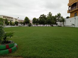 Hotel Taj Darbar