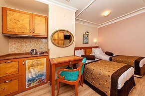 Santa Ottoman Hotel