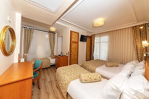 Santa Ottoman Hotel