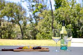 Glen Eden Beach Resort