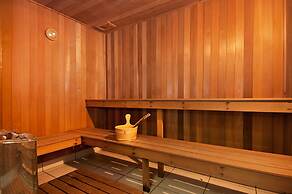Glen Eden Beach Resort