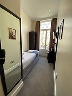 Trebovir Hotel