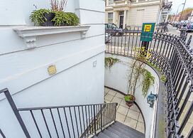 Castletown House Apartments